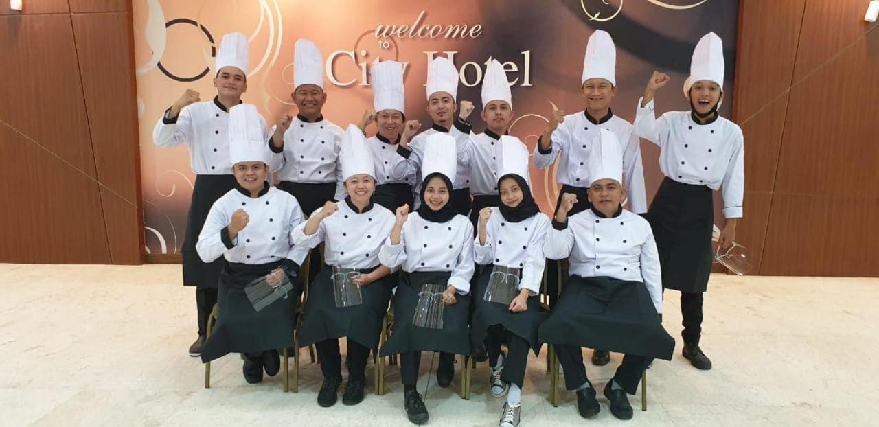 City Hotel Tasikmalaya Zewnętrze zdjęcie